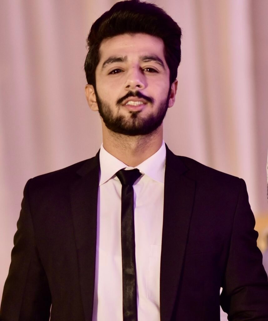 CEO Digitla Marketing Agency SocialsX